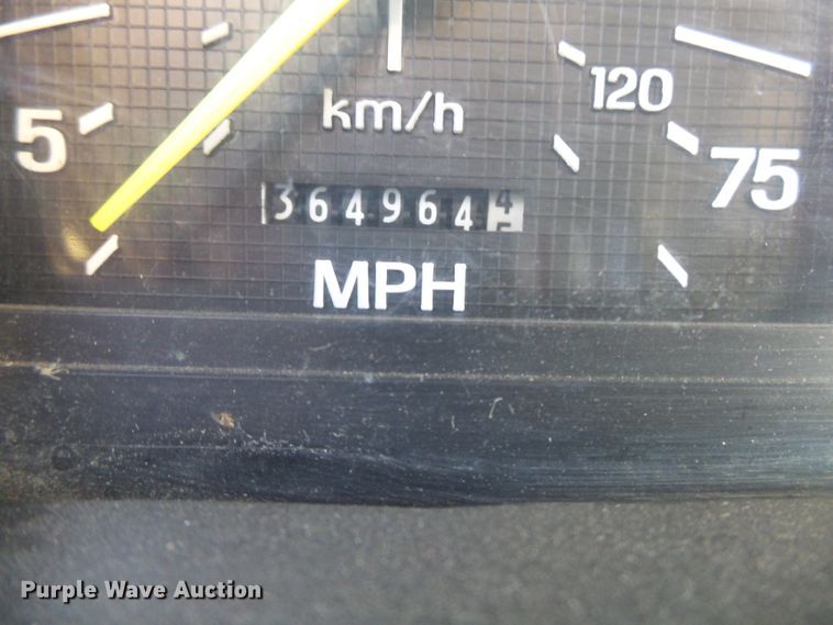 image for item DX9234 1990 Ford F800F  grain truck