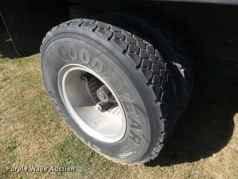 image for item DX9234 1990 Ford F800F  grain truck