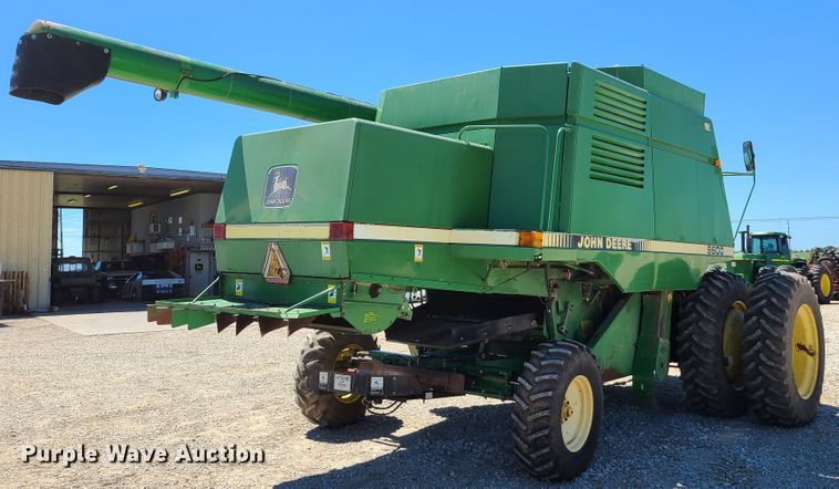 image for item EL9979 John Deere 9600 combine