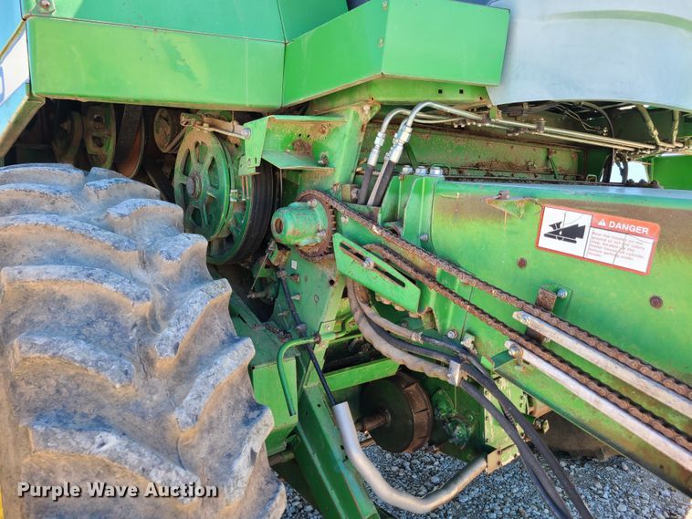 image for item EL9979 John Deere 9600 combine
