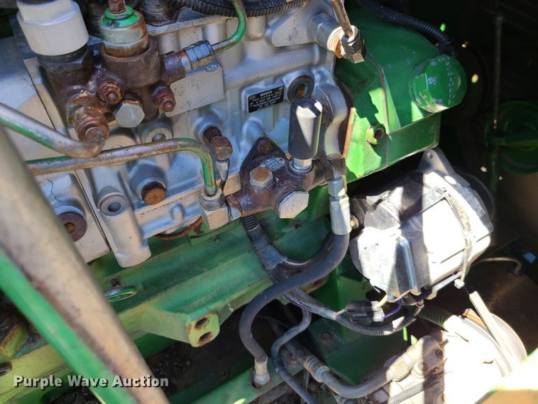 image for item EL9979 John Deere 9600 combine