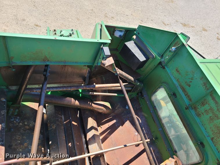 image for item EL9979 John Deere 9600 combine