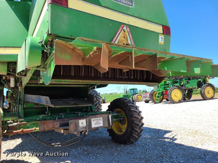 image for item EL9979 John Deere 9600 combine