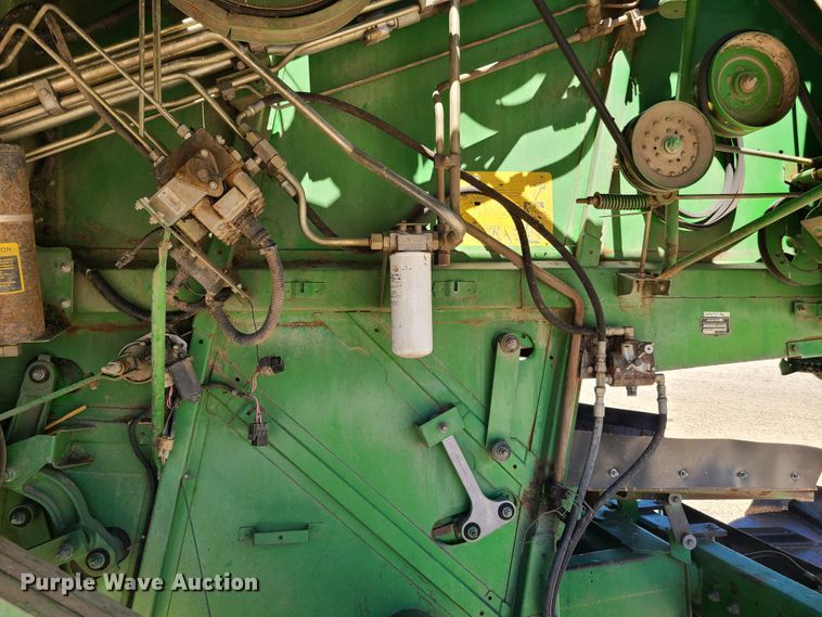 image for item EL9979 John Deere 9600 combine