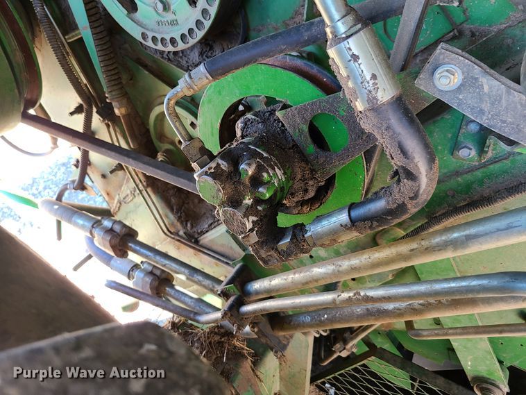 image for item EL9979 John Deere 9600 combine