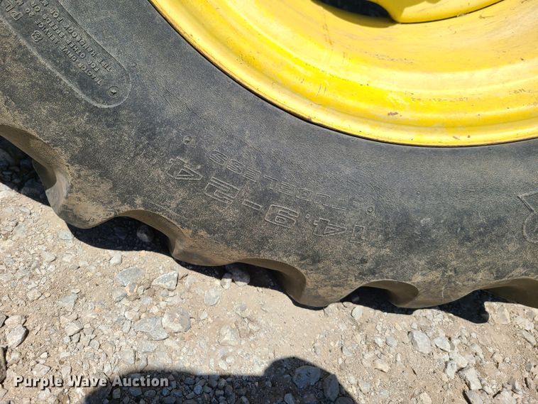 image for item EL9979 John Deere 9600 combine