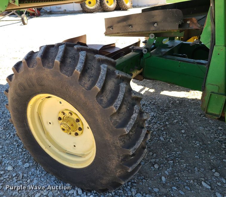 image for item EL9979 John Deere 9600 combine
