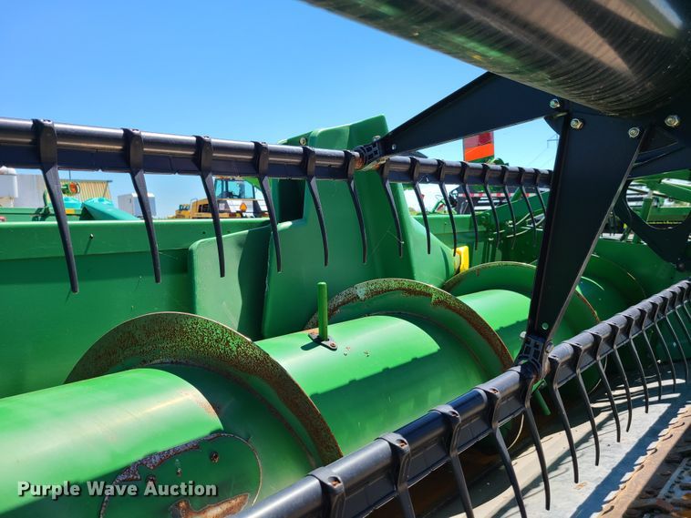 image for item EL9980 John Deere 930 flex head