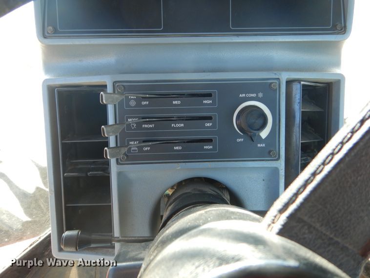 image for item FK9400 1991 Case IH 9250  4WD tractor