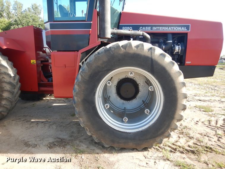 image for item FK9400 1991 Case IH 9250  4WD tractor