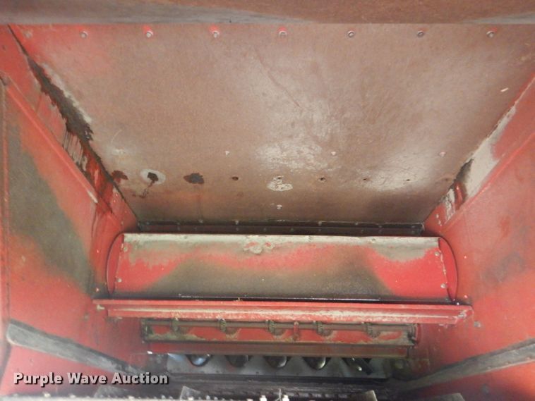 image for item FT9060 International 1480 combine