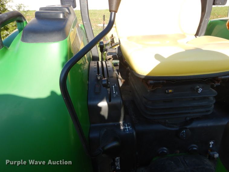 image for item FY9170 2008 John Deere 4720  MFWD tractor