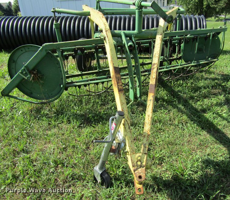 image for item GQ9072 Hay rake