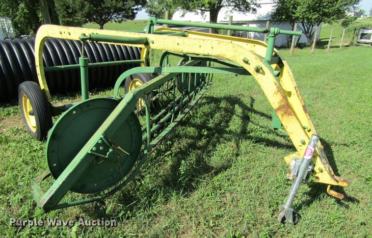 image for item GQ9072 Hay rake