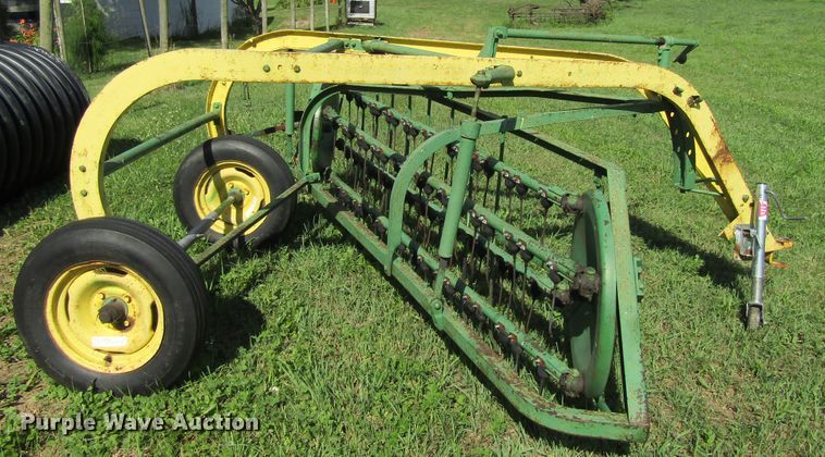 image for item GQ9072 Hay rake