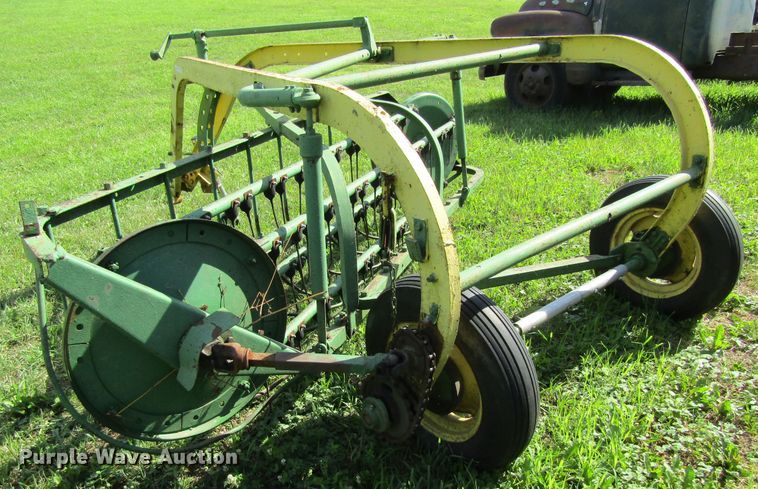 image for item GQ9072 Hay rake