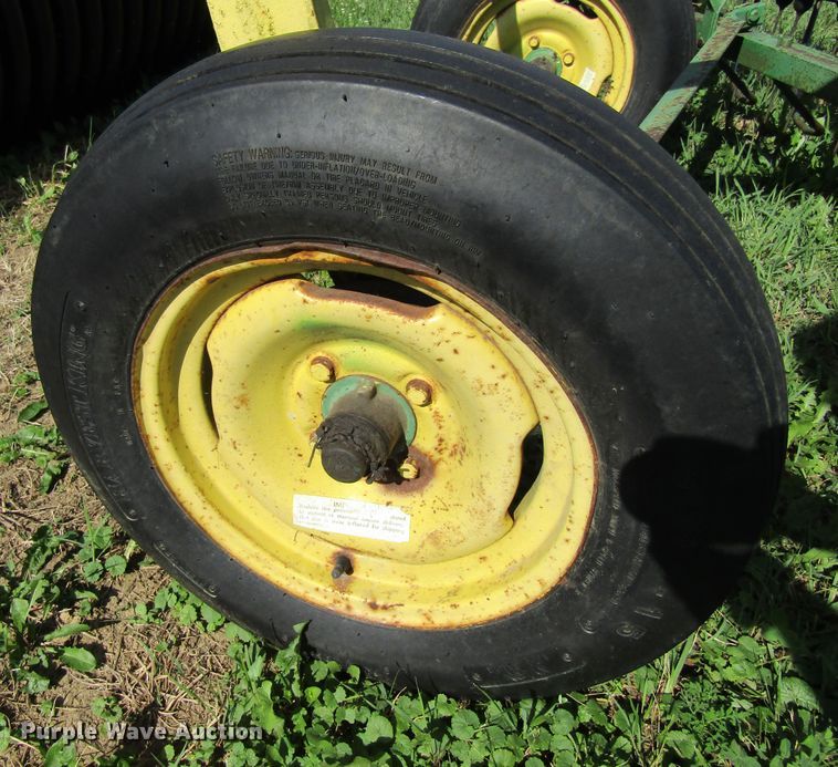 image for item GQ9072 Hay rake