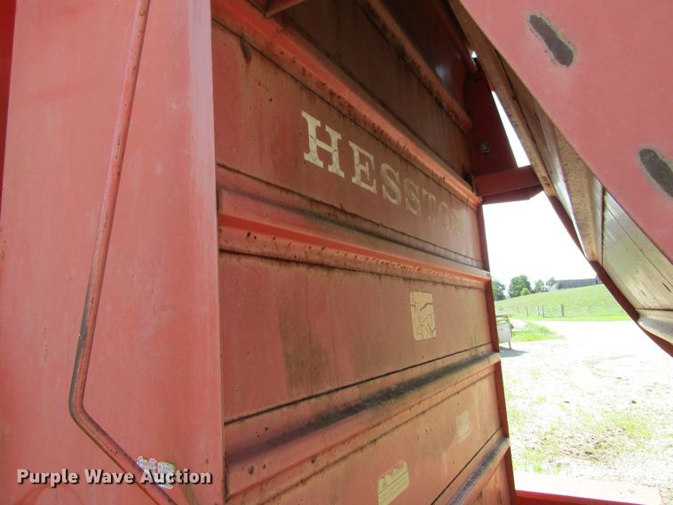 image for item GQ9081 Hesston StakHand 60A bale stacker