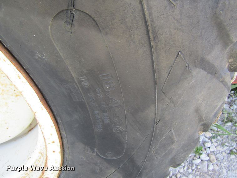 image for item GQ9081 Hesston StakHand 60A bale stacker