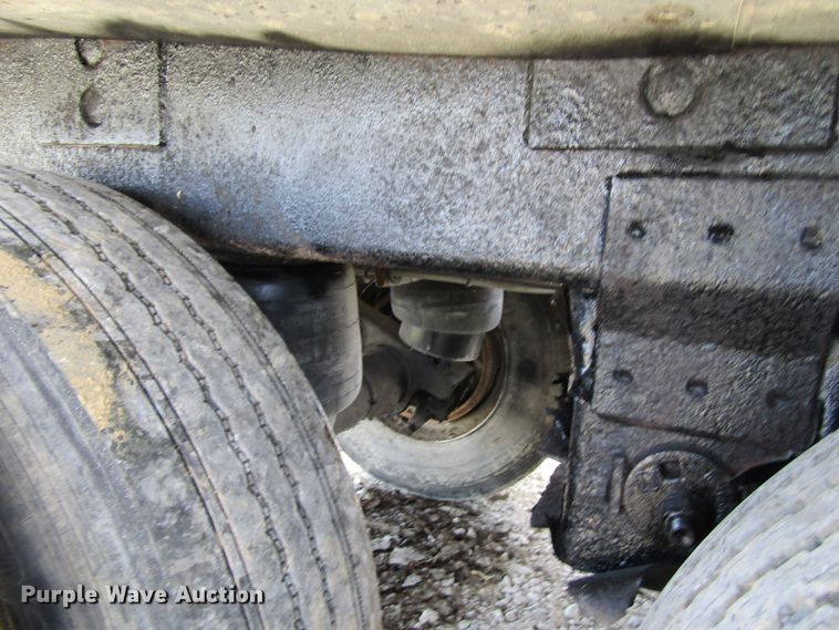 image for item GQ9082 2007 Wilson DWBT-600 live bottom trailer