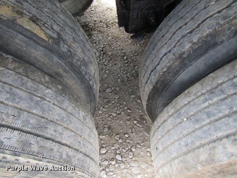 image for item GQ9082 2007 Wilson DWBT-600 live bottom trailer