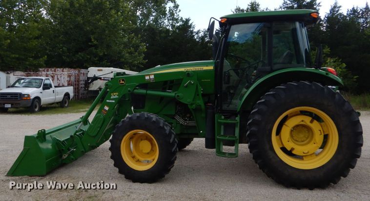 image for item GV9198 2013 John Deere 6115D  MFWD tractor