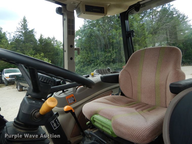 image for item GV9198 2013 John Deere 6115D  MFWD tractor