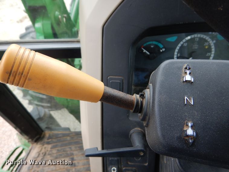 image for item GV9198 2013 John Deere 6115D  MFWD tractor