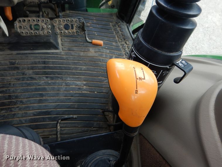 image for item GV9198 2013 John Deere 6115D  MFWD tractor