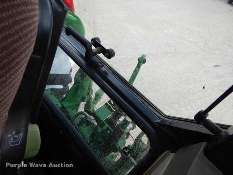 image for item GV9198 2013 John Deere 6115D  MFWD tractor