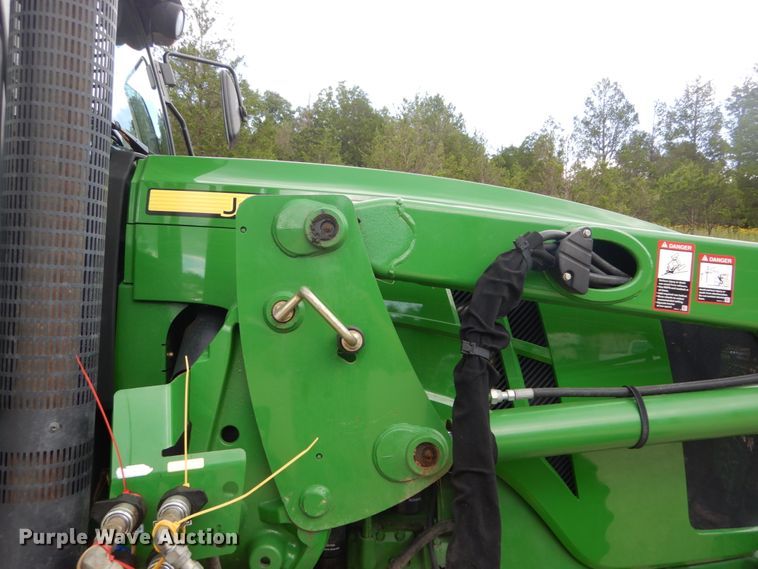 image for item GV9198 2013 John Deere 6115D  MFWD tractor