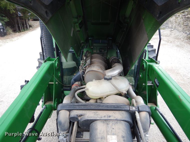 image for item GV9198 2013 John Deere 6115D  MFWD tractor