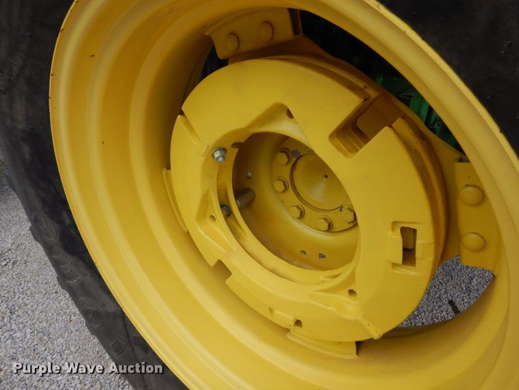 image for item GV9198 2013 John Deere 6115D  MFWD tractor