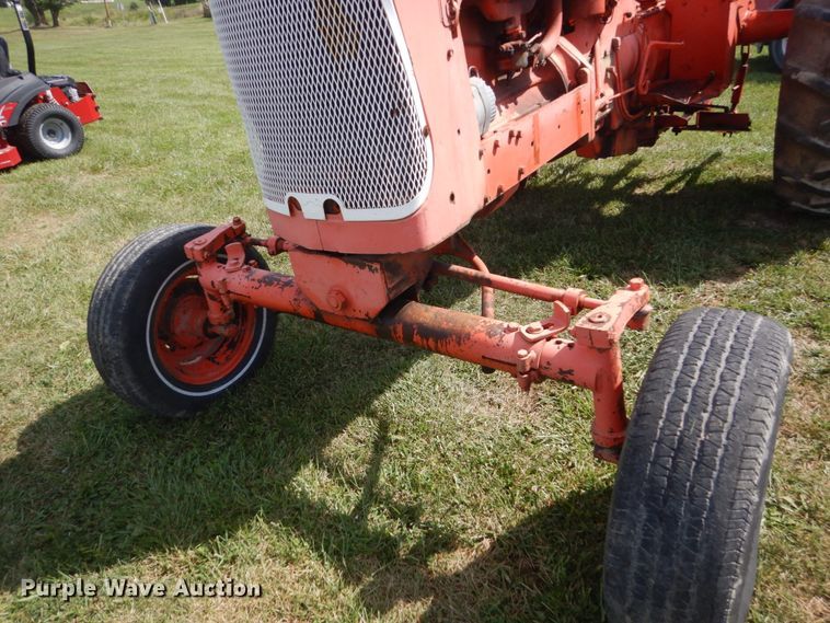 image for item GX9188 Allis Chalmers D17  tractor