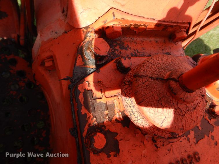 image for item GX9188 Allis Chalmers D17  tractor