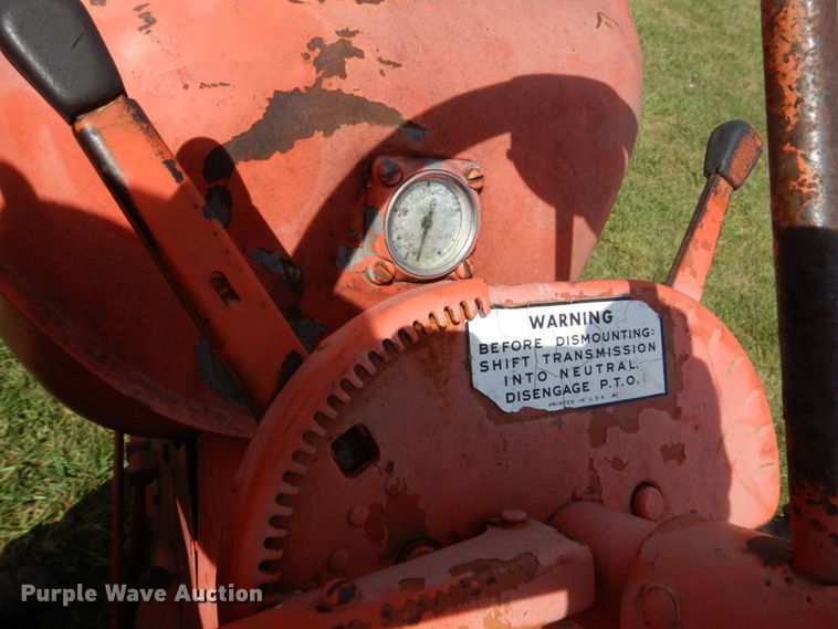image for item GX9188 Allis Chalmers D17  tractor