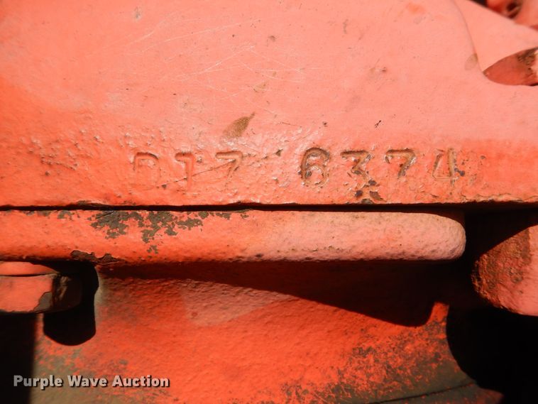 image for item GX9188 Allis Chalmers D17  tractor