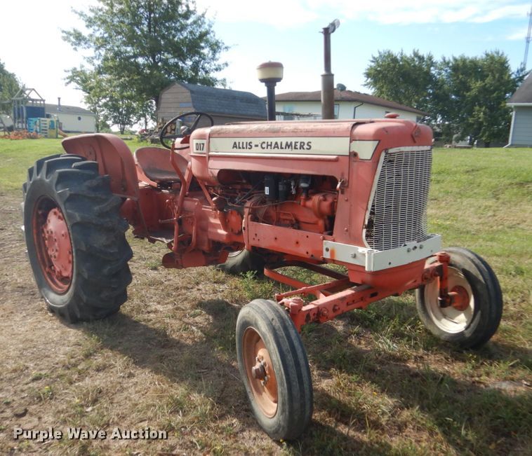 image for item GX9192 Allis Chalmers D17  tractor