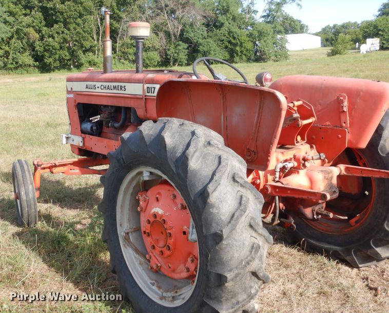 image for item GX9192 Allis Chalmers D17  tractor