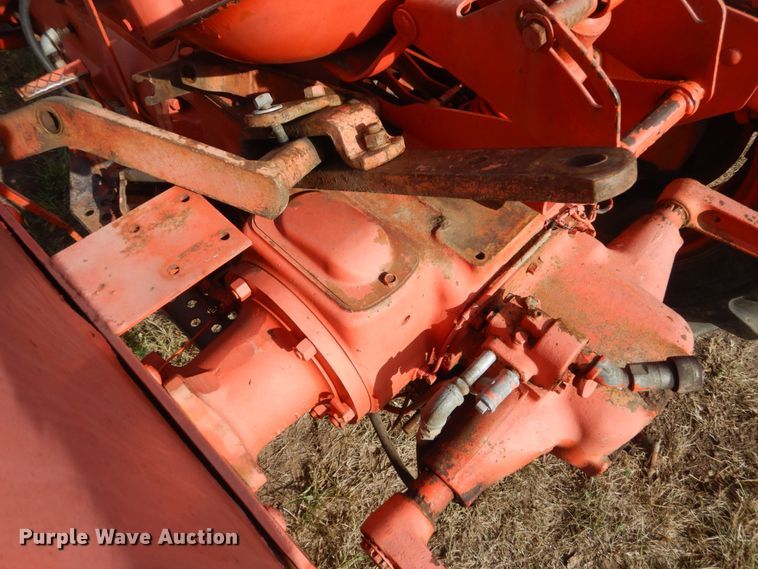 image for item GX9192 Allis Chalmers D17  tractor