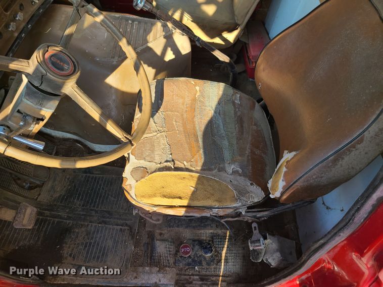 image for item GY9505 1979 GMC Brigadier  grain truck