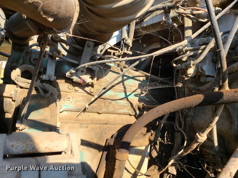 image for item GY9505 1979 GMC Brigadier  grain truck