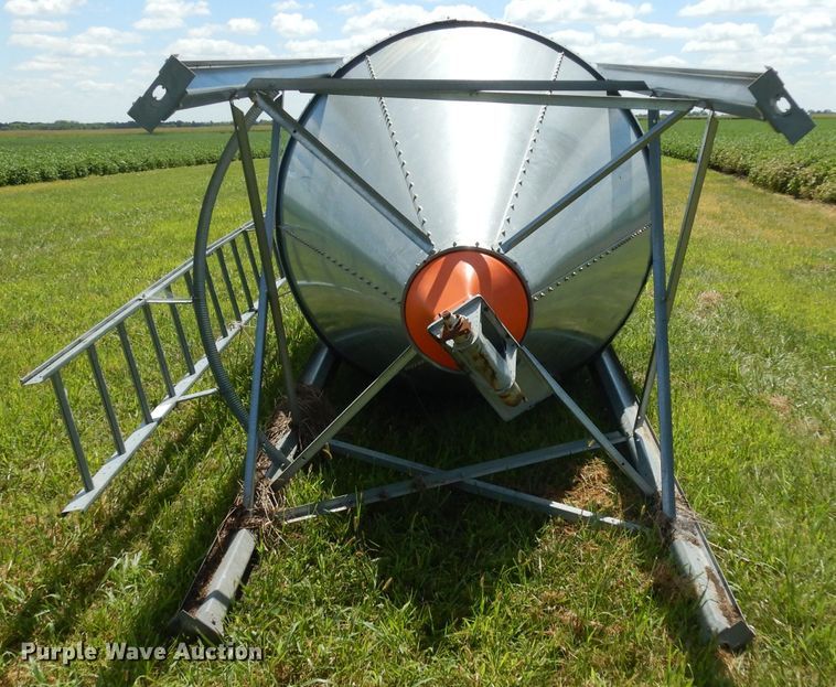 image for item HA9423 Grain bin