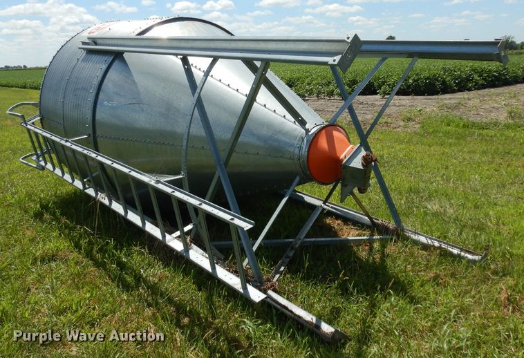 image for item HA9423 Grain bin