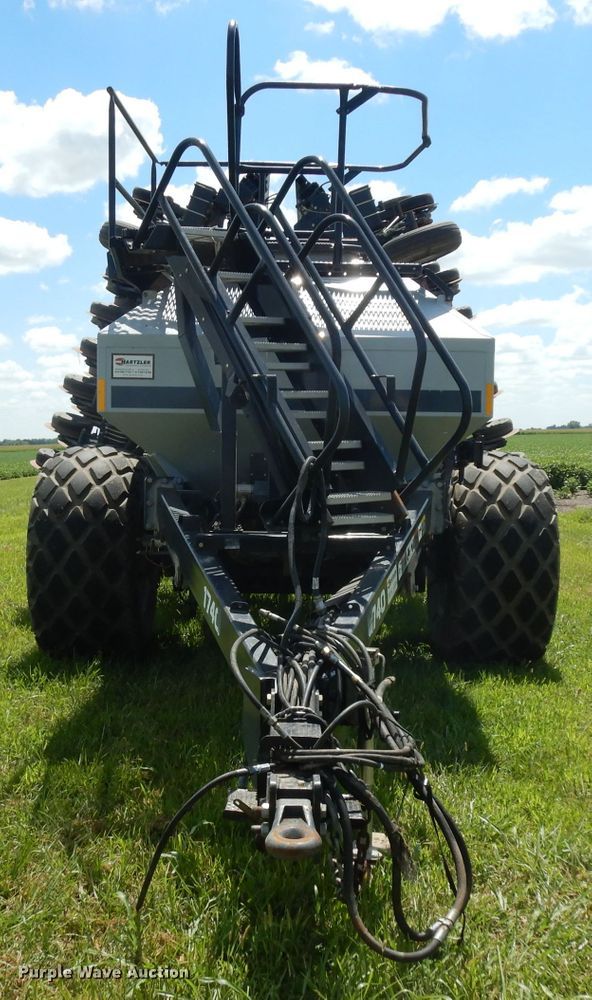 image for item HA9424 Flexi-Coil 8100 air seeder