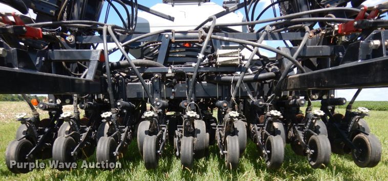 image for item HA9424 Flexi-Coil 8100 air seeder