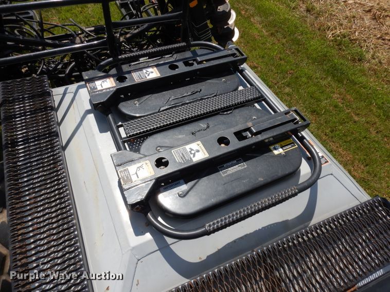 image for item HA9424 Flexi-Coil 8100 air seeder