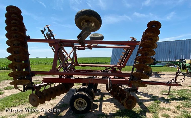 image for item HA9503 International 496 tandem disk