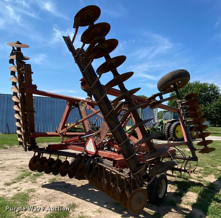 image for item HA9503 International 496 tandem disk