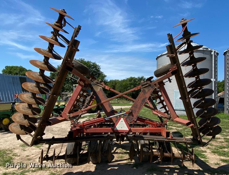 image for item HA9503 International 496 tandem disk